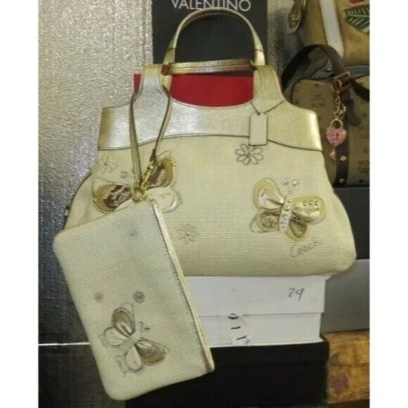 Coach Limited Edition Dragonfly & Lexi Bag with matching Baguette Wristlet Sets - Picture 2 of 12